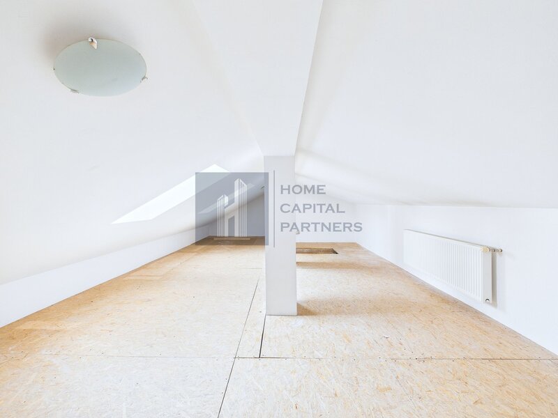 Branesti casa spatioasa de vanzare, gata de mutat, cu curte